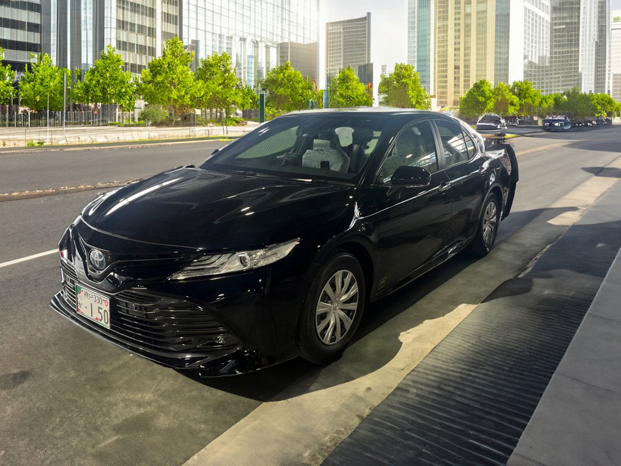TOYOTA Camry HV