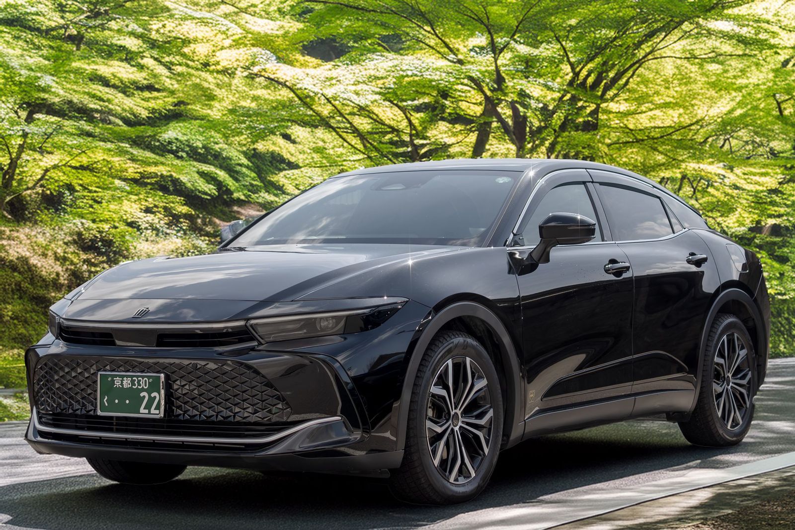 TOYOTA Crown CROSSOVER